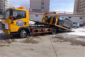 立山区救援拖车费用怎么算